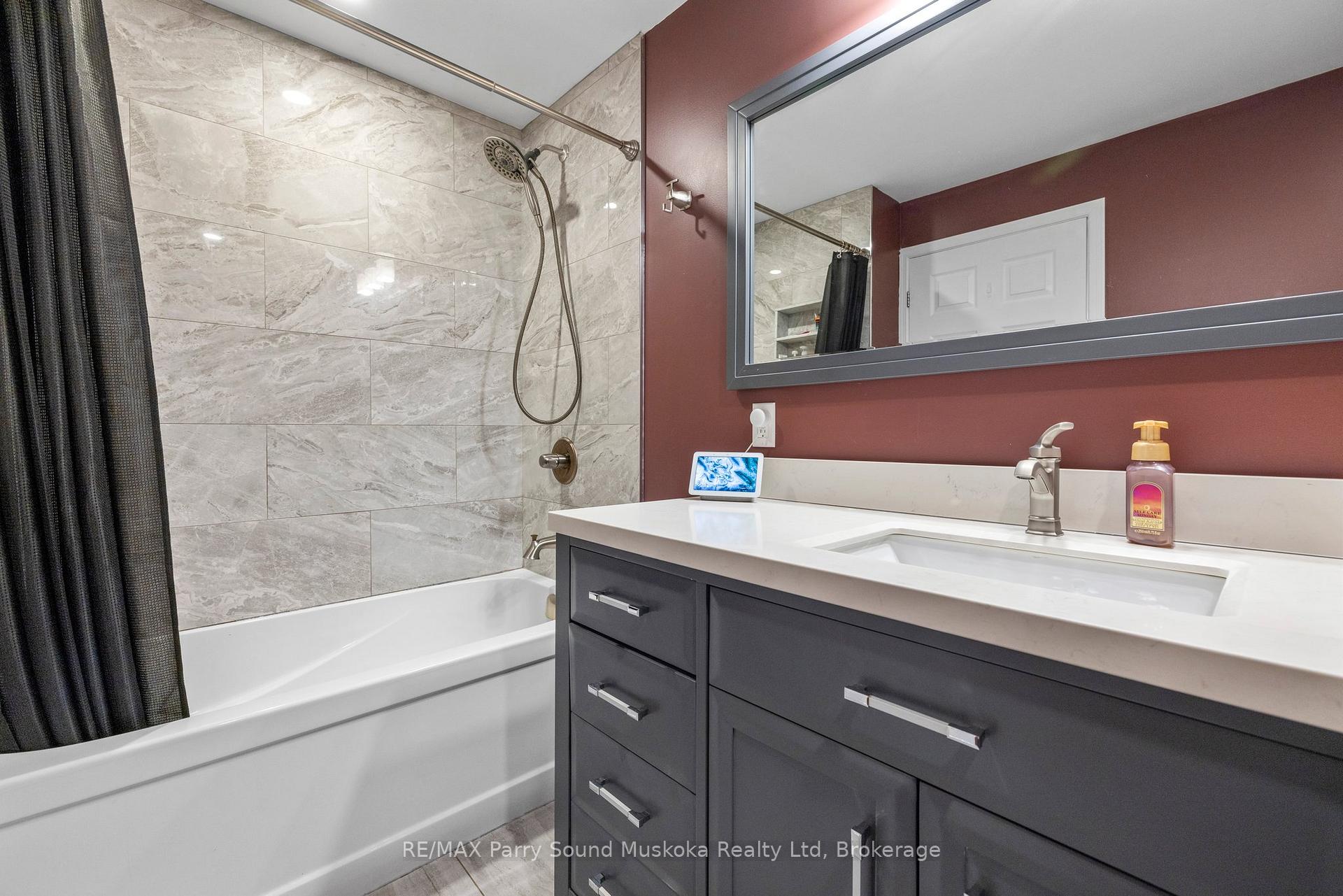 Photo 24 of 8 Pineridge Drive, McDougall — HOMEH