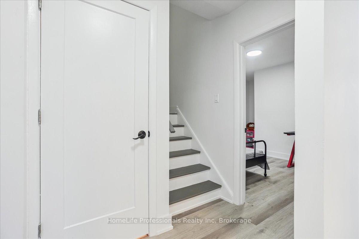 Photo 19 of 6 Sylvia Avenue, Hamilton, Rosedale — HOMEH