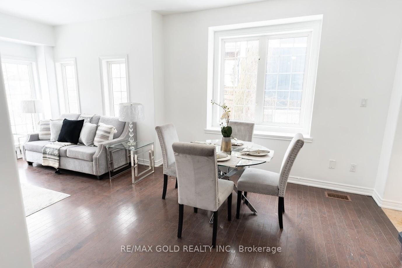 Photo 9 of 78 Bunting Road, St. Catharines, E. Chester — HOMEH