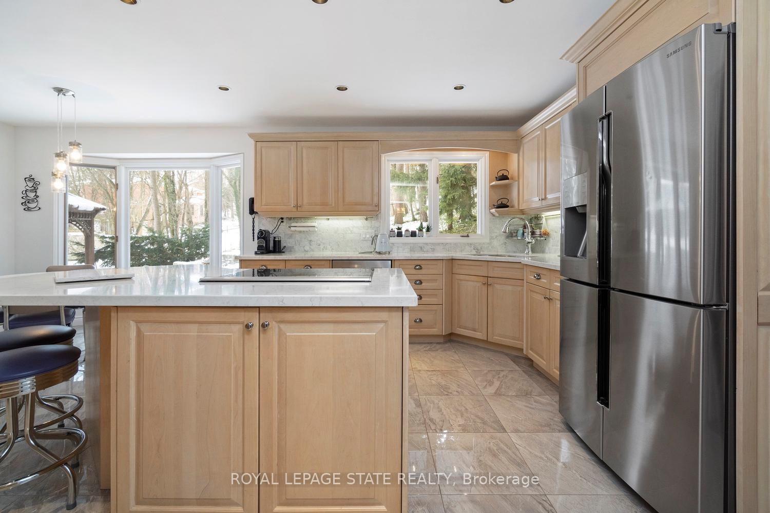 Photo 27 of 18 Stonegate Drive, Hamilton, Ancaster — HOMEH