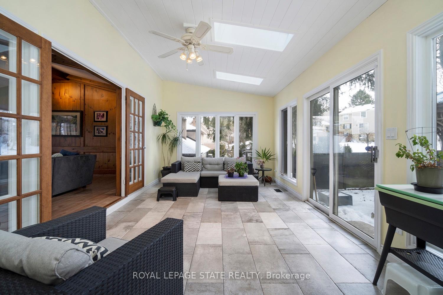 Photo 35 of 18 Stonegate Drive, Hamilton, Ancaster — HOMEH
