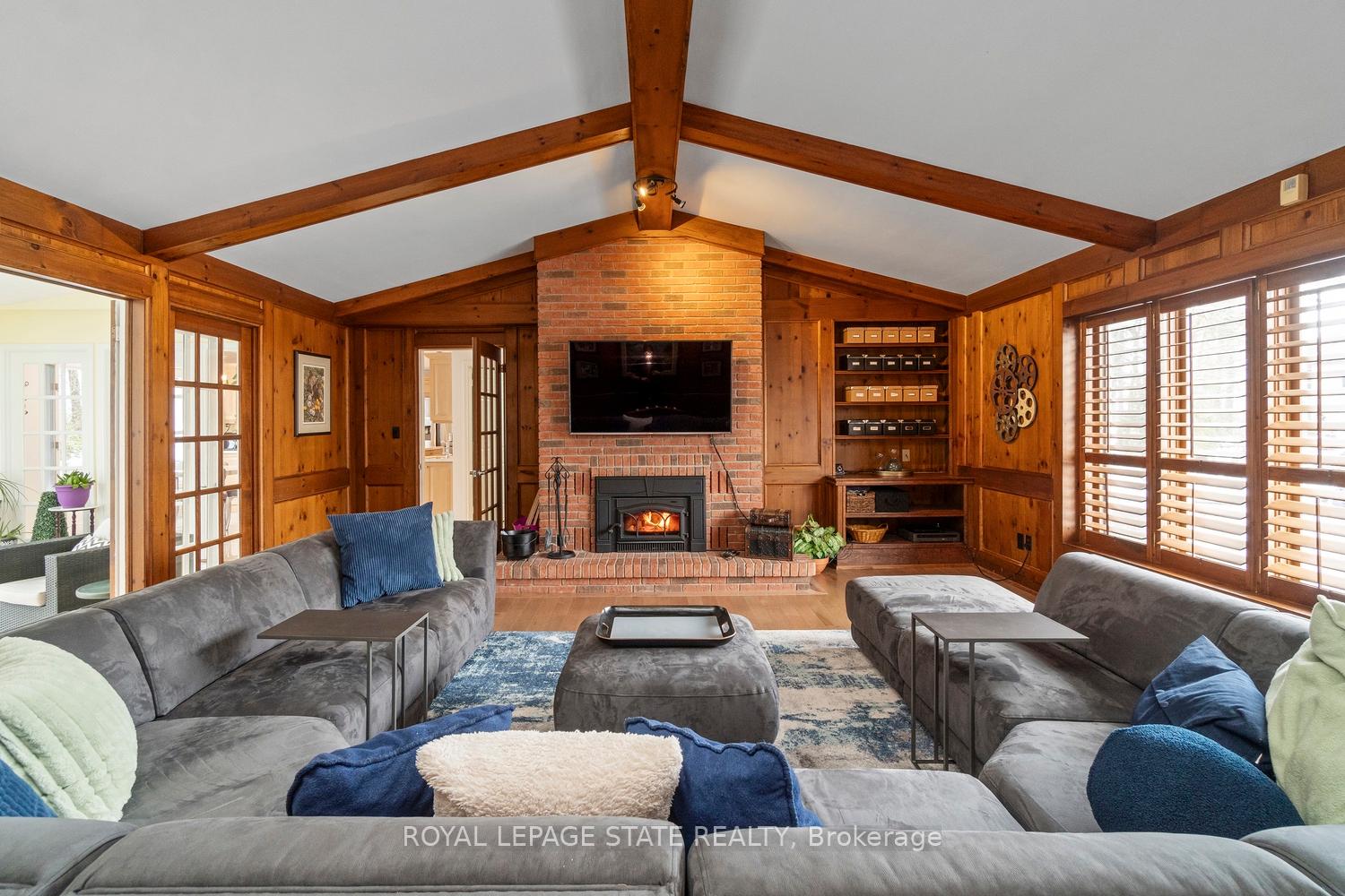 Photo 42 of 18 Stonegate Drive, Hamilton, Ancaster — HOMEH