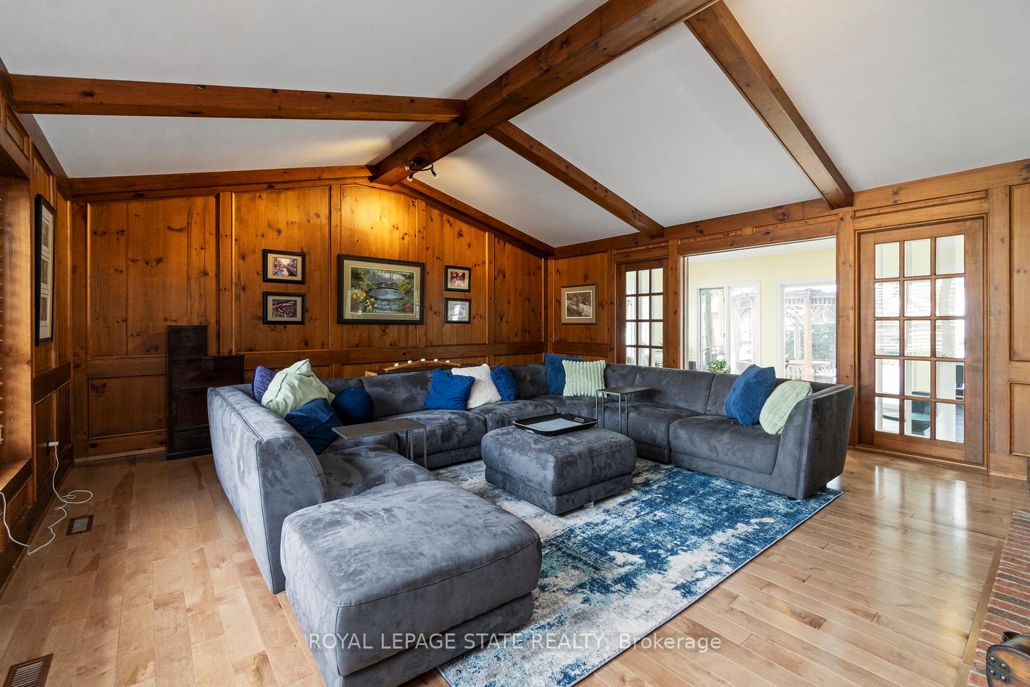 Photo 44 of 18 Stonegate Drive, Hamilton, Ancaster — HOMEH