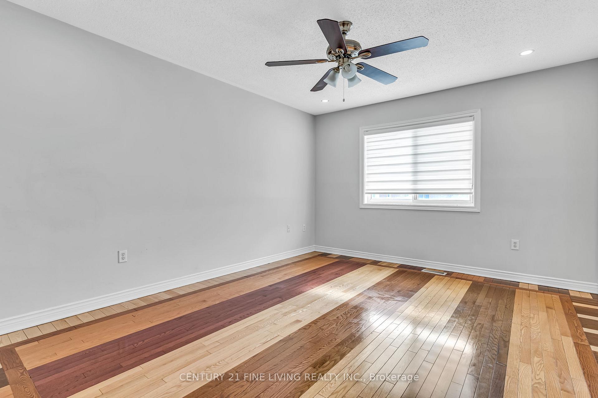 Photo 19 of 53 Pressed Brick Drive, Brampton, Brampton North — HOMEH