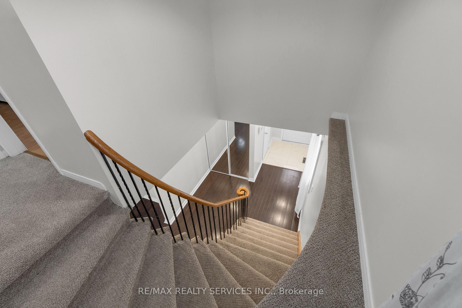 Photo 18 of 95 Martindale Crescent, Brampton, Brampton West — HOMEH
