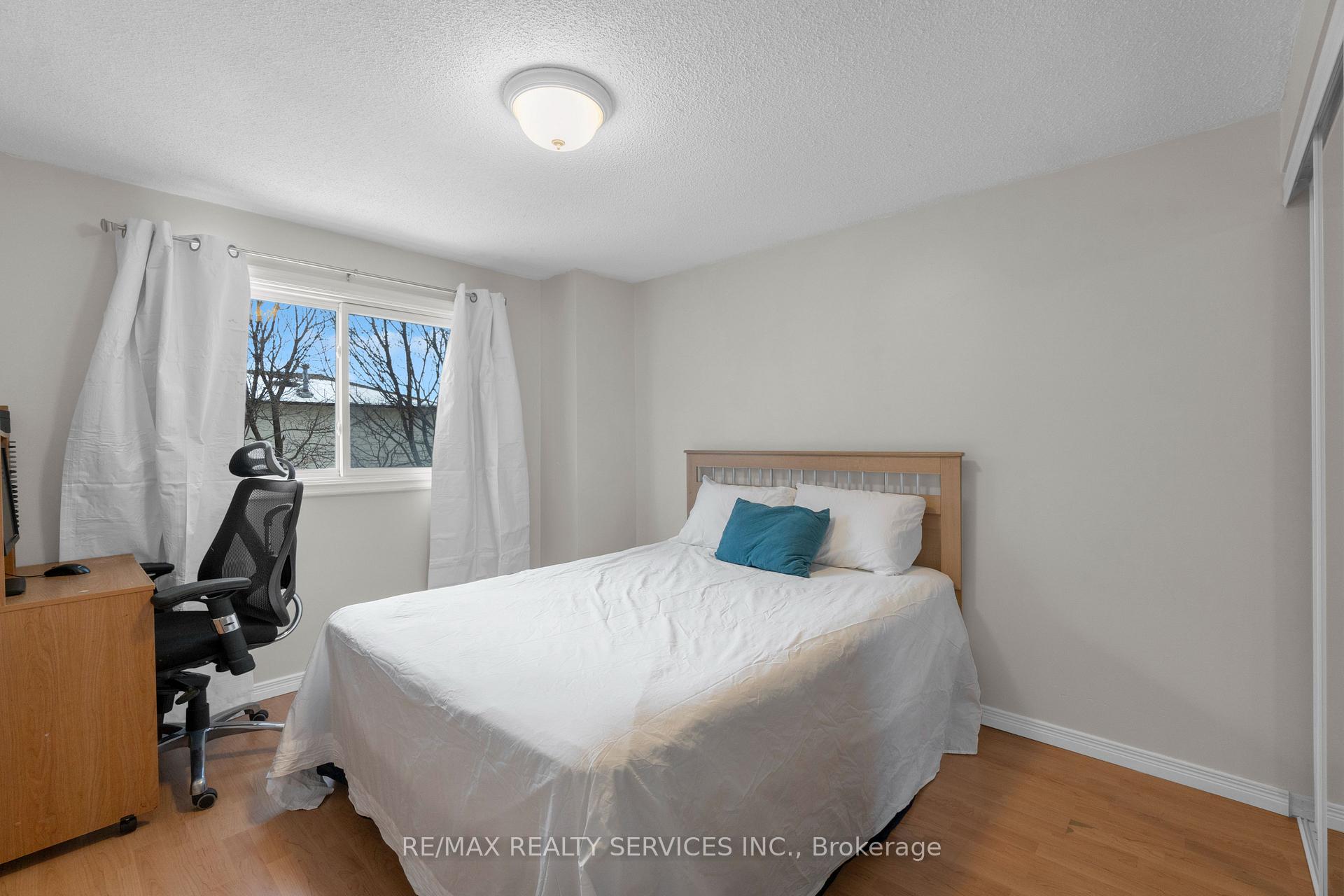 Photo 22 of 95 Martindale Crescent, Brampton, Brampton West — HOMEH