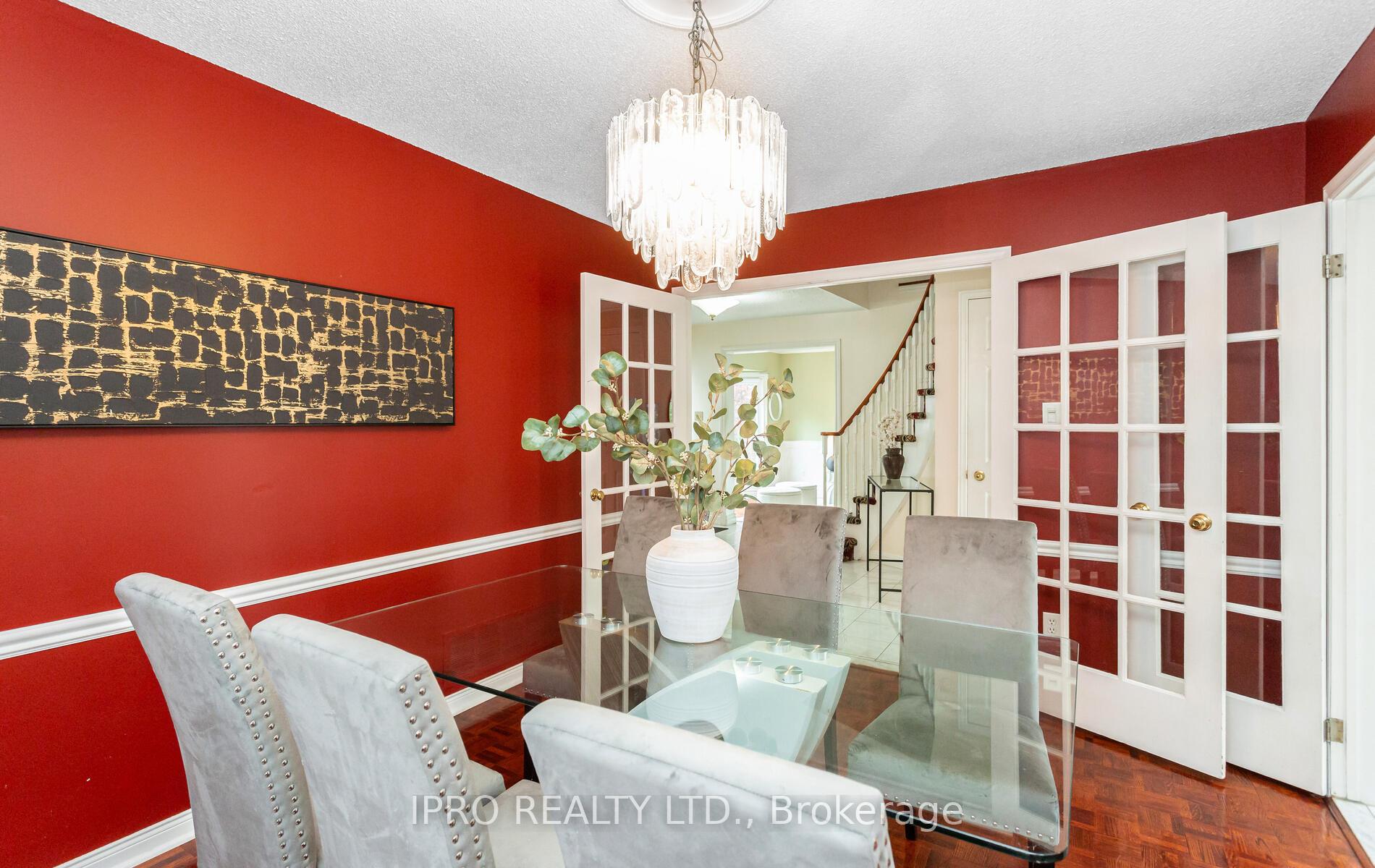 Photo 9 of 14 Burt Drive, Brampton, Northwood Park — HOMEH