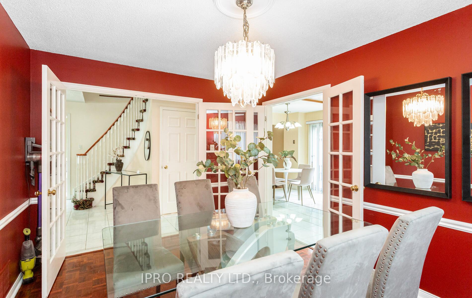 Photo 10 of 14 Burt Drive, Brampton, Northwood Park — HOMEH