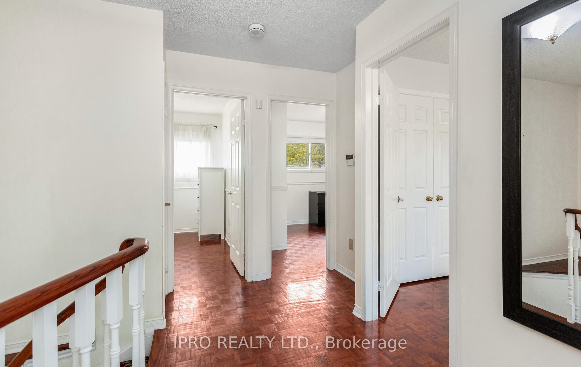 Photo 23 of 14 Burt Drive, Brampton, Northwood Park — HOMEH