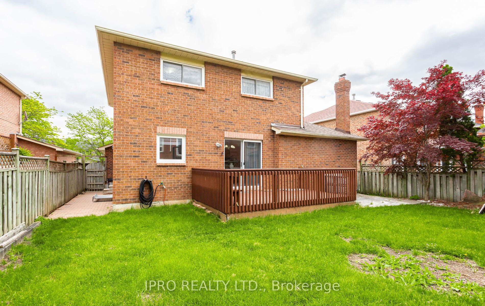 Photo 39 of 14 Burt Drive, Brampton, Northwood Park — HOMEH