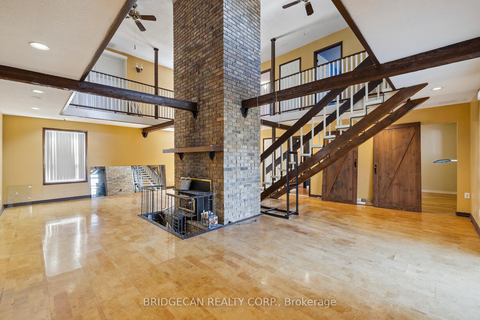 Photo 9 of 827 6th Concession Road W, Hamilton, Rural Flamborough — HOMEH
