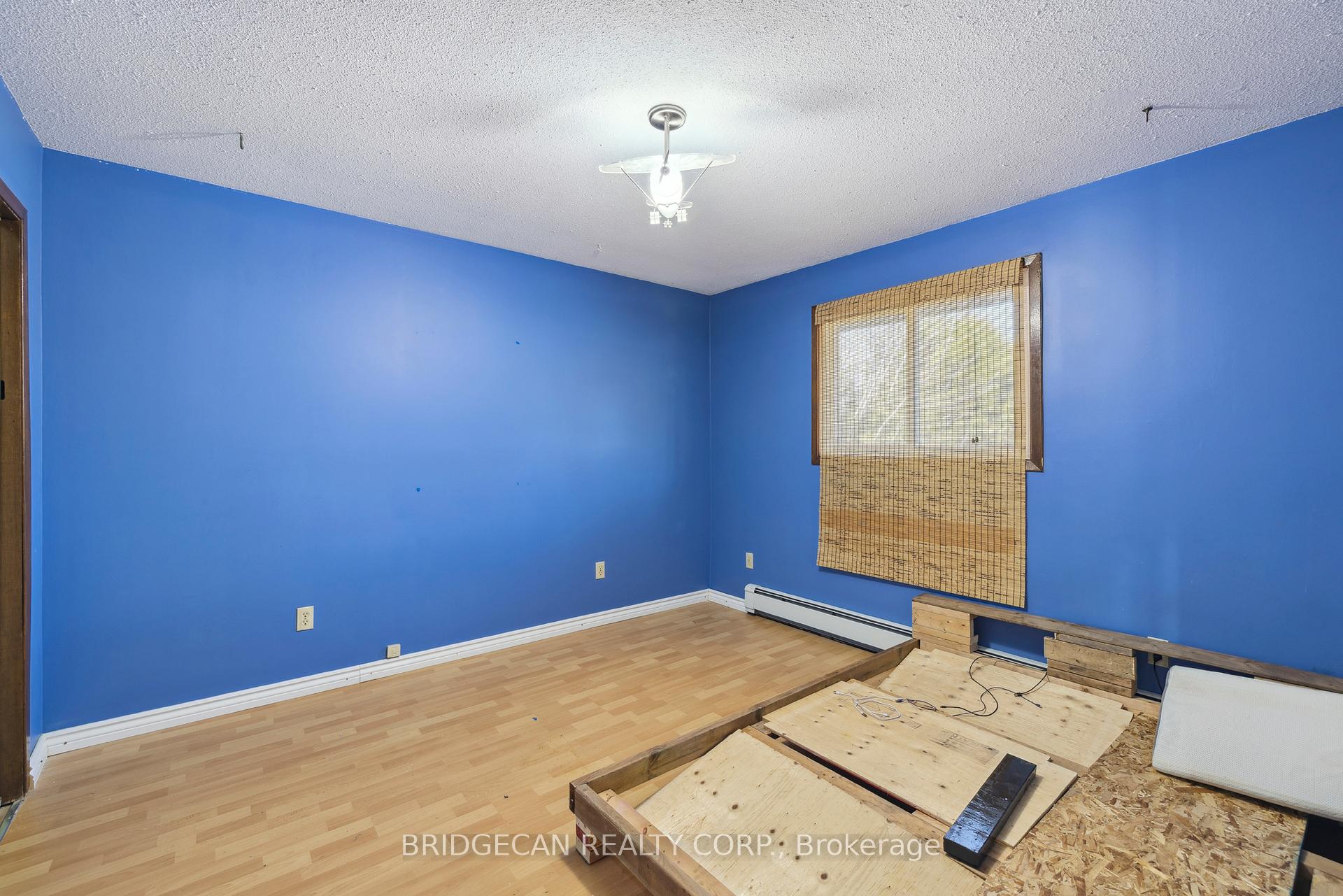 Photo 18 of 827 6th Concession Road W, Hamilton, Rural Flamborough — HOMEH