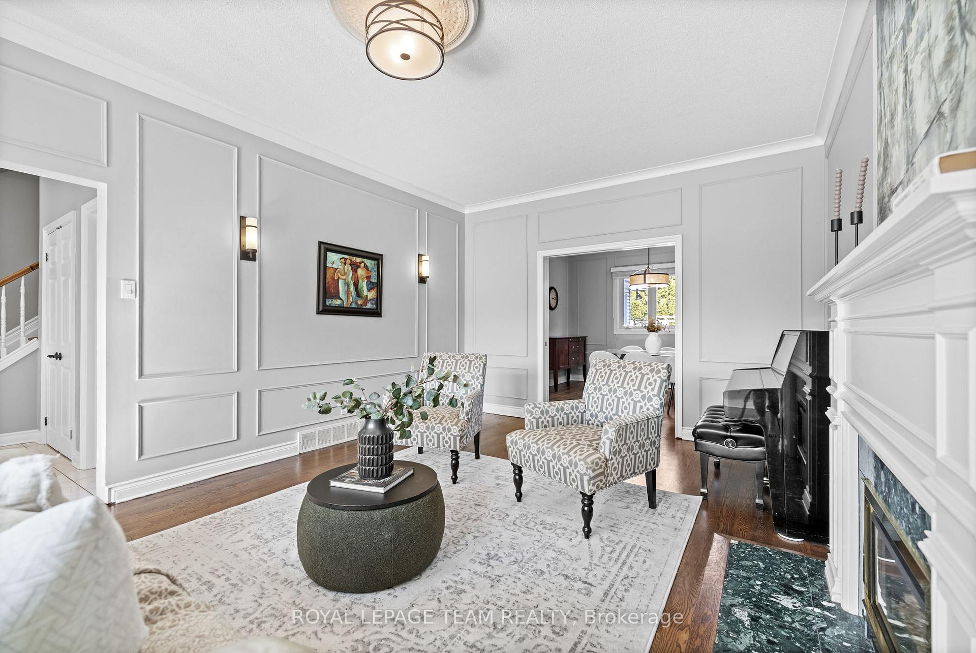Photo 5 of 695 Hillcrest Avenue, Ottawa, Laurentianview — HOMEH
