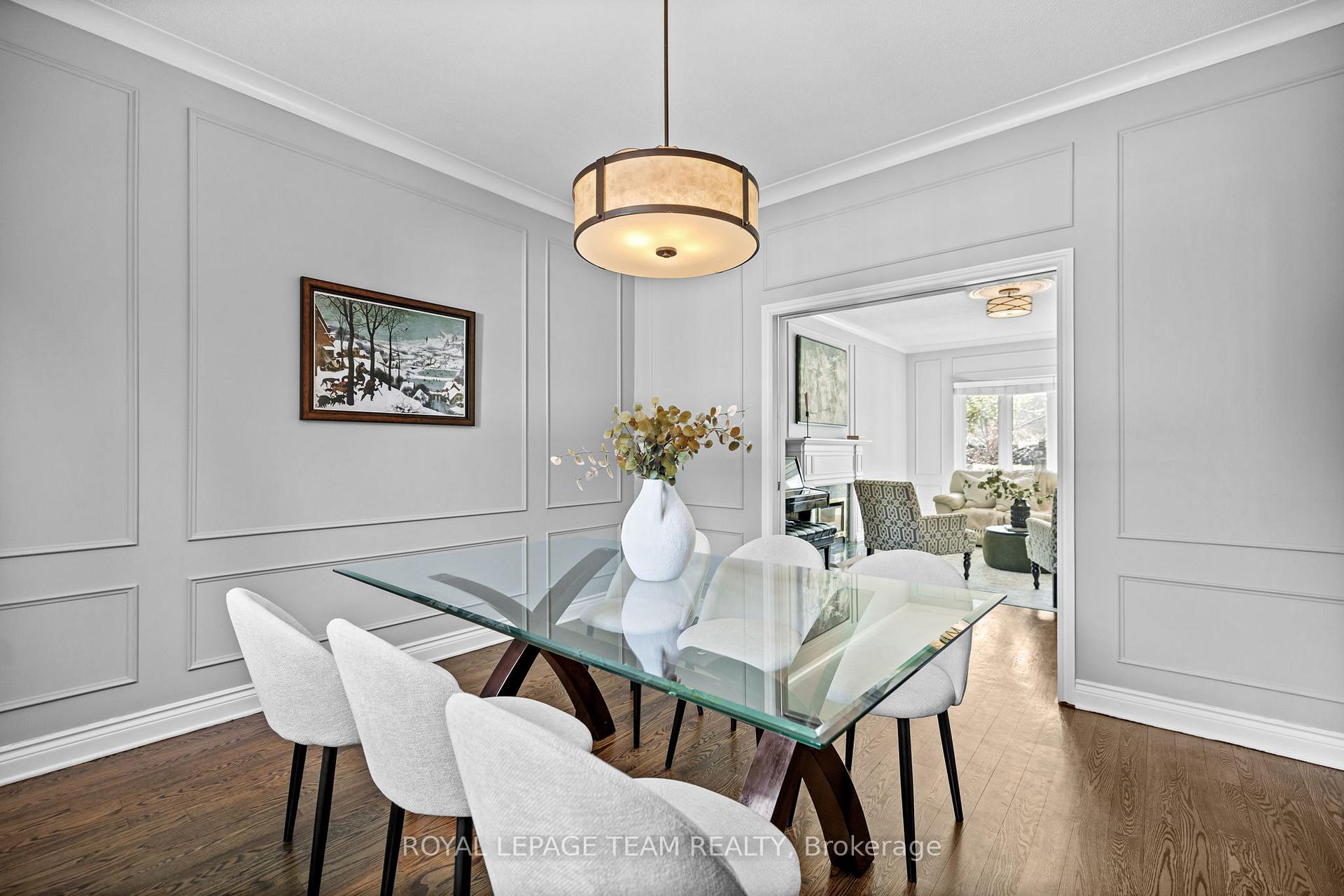 Photo 11 of 695 Hillcrest Avenue, Ottawa, Laurentianview — HOMEH
