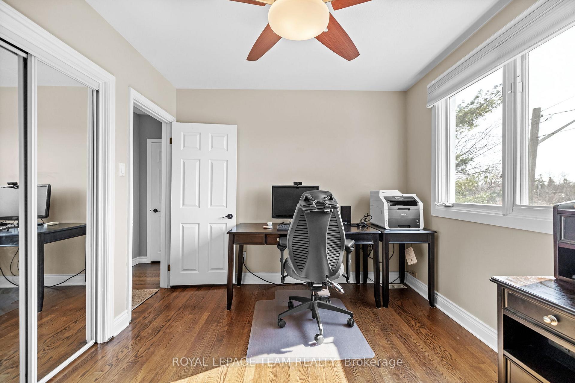 Photo 23 of 695 Hillcrest Avenue, Ottawa, Laurentianview — HOMEH