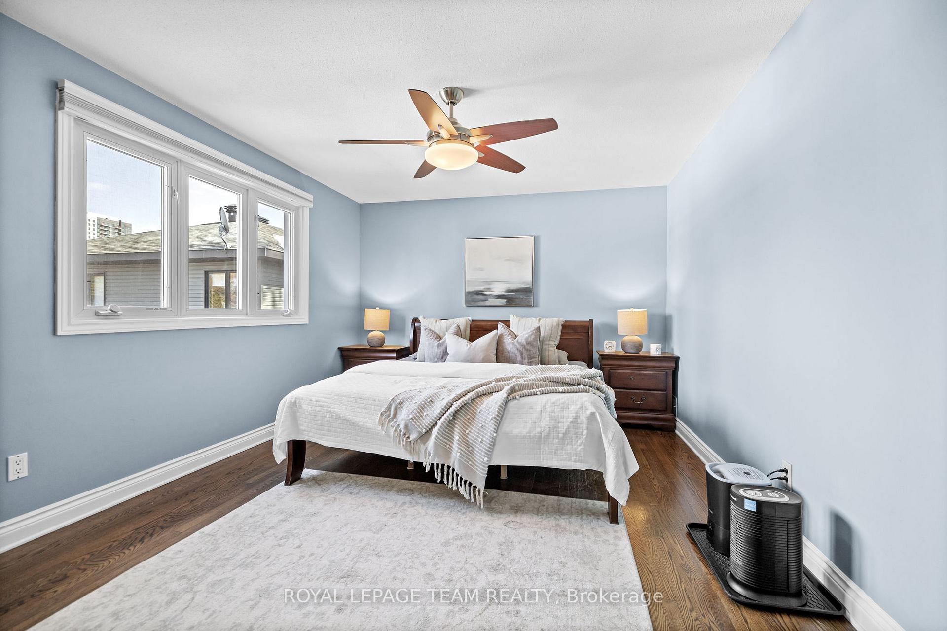 Photo 33 of 695 Hillcrest Avenue, Ottawa, Laurentianview — HOMEH