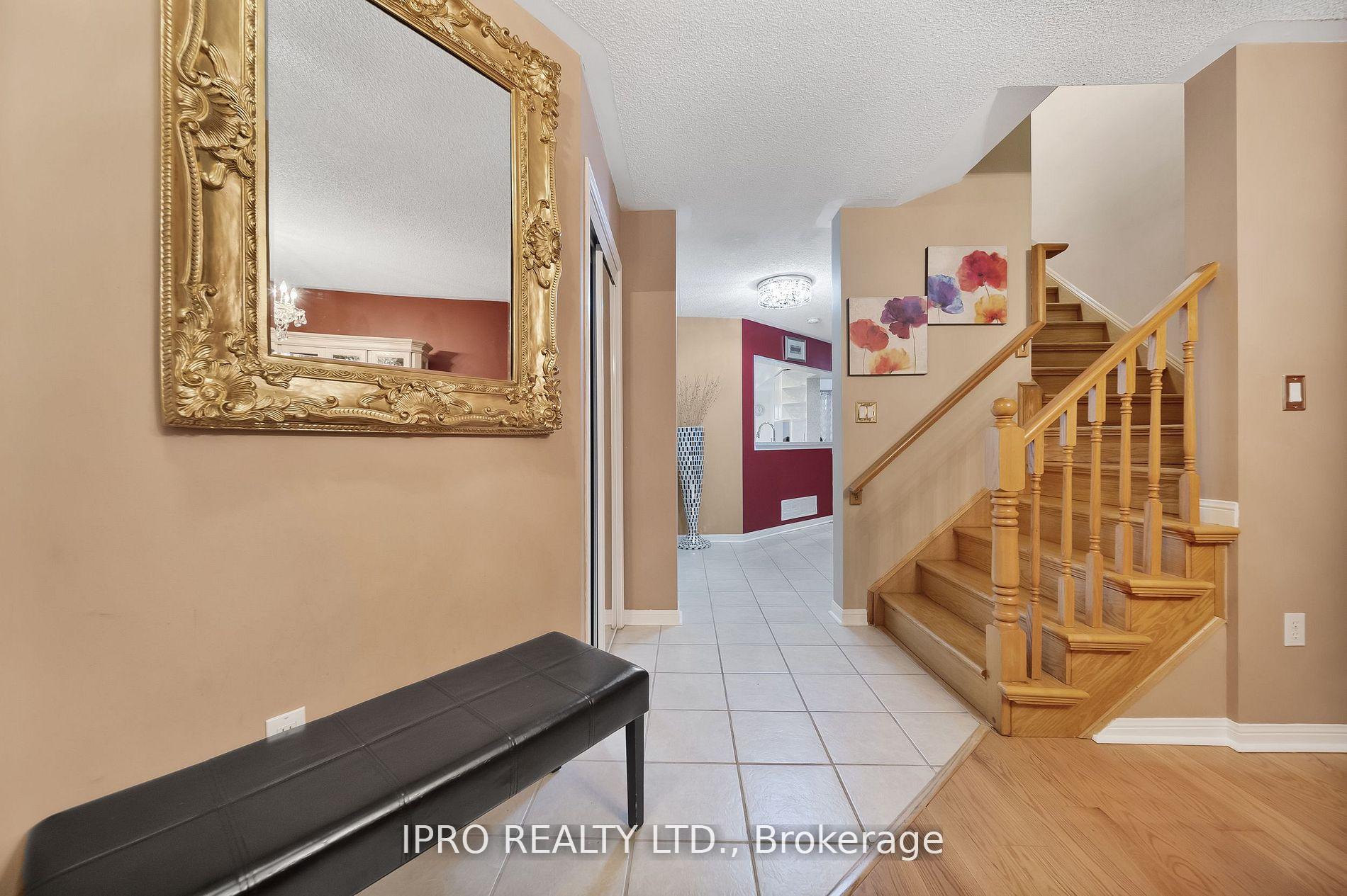Photo 5 of 108 Sweetwood Circle, Brampton, Fletcher's Meadow — HOMEH