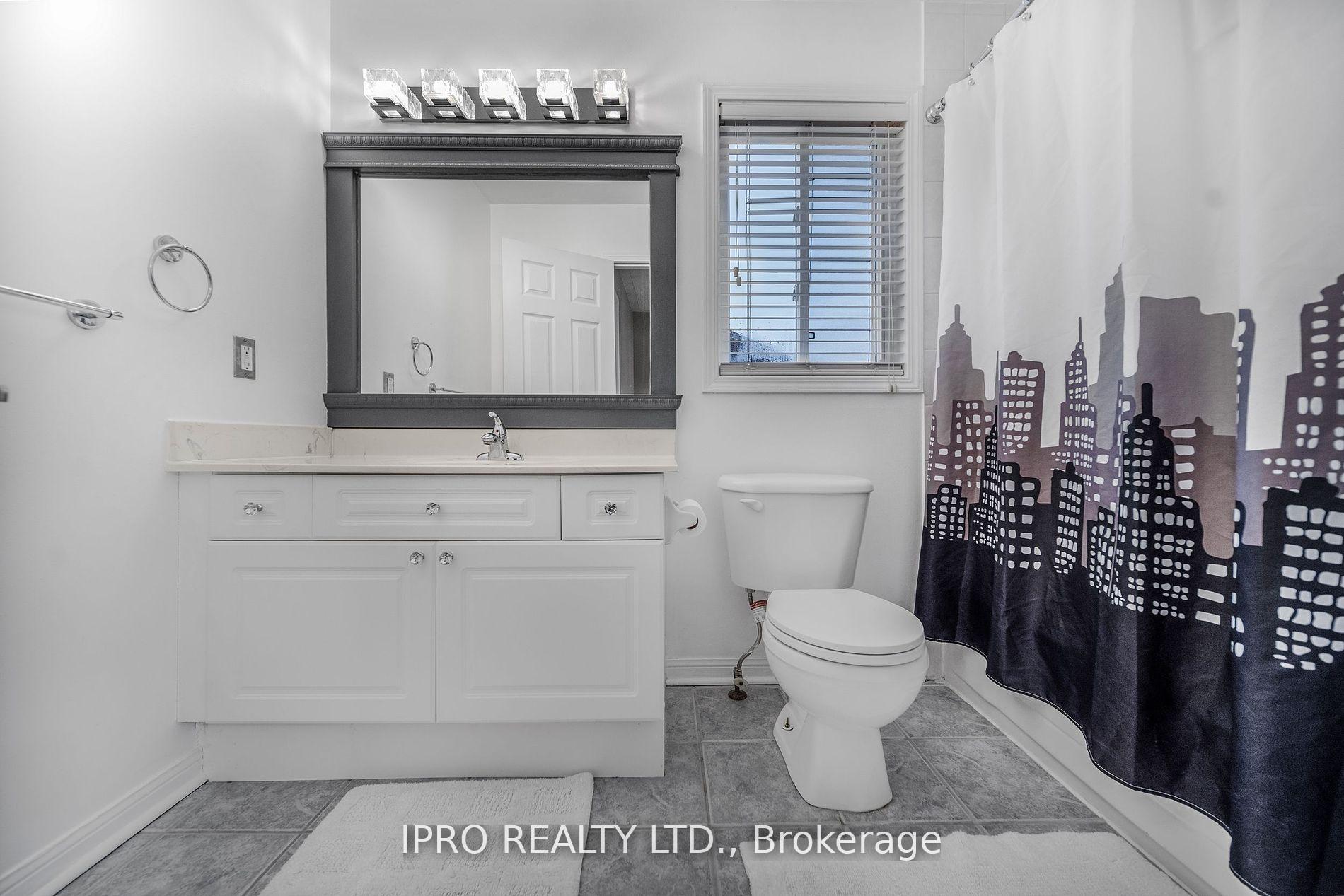 Photo 21 of 108 Sweetwood Circle, Brampton, Fletcher's Meadow — HOMEH