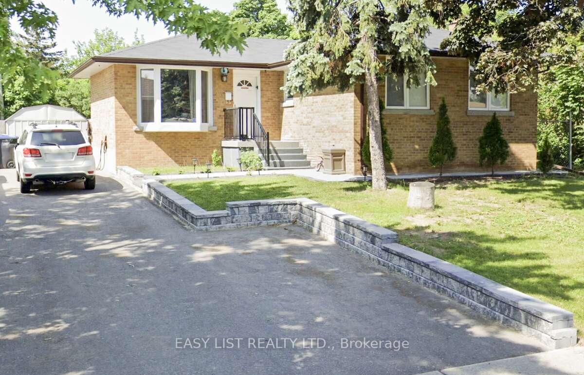 Photo 1 of 20 Autumn Boulevard, Brampton, Avondale — HOMEH