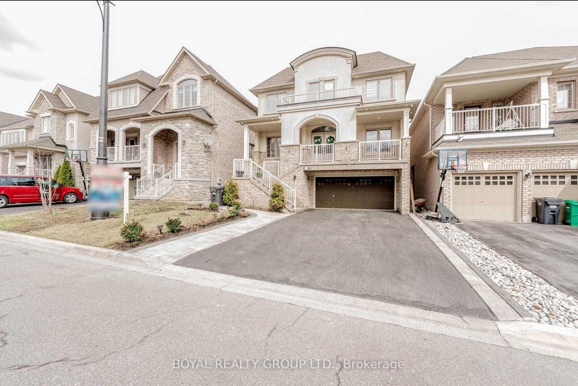 Photo 2 of 121 Leadership Drive, Brampton, Credit Valley — HOMEH