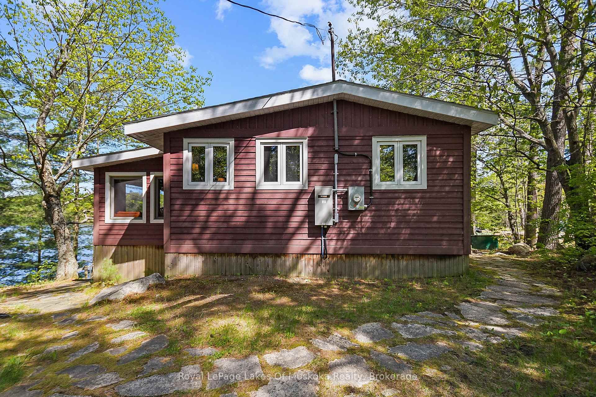 Photo 12 of 71 Earls Road, The Archipelago, Archipelago South — HOMEH