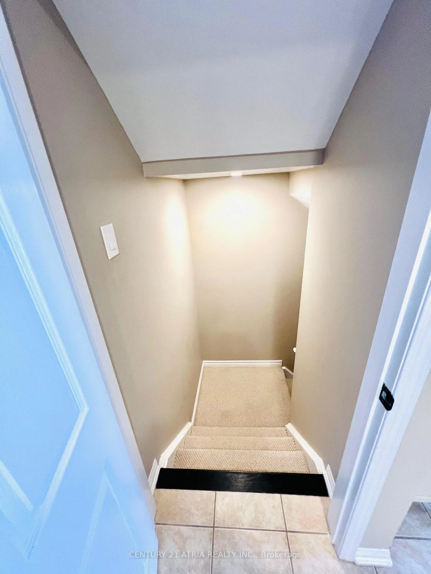 Photo 11 of 19 Bird Street, Barrie, Edgehill Drive — HOMEH