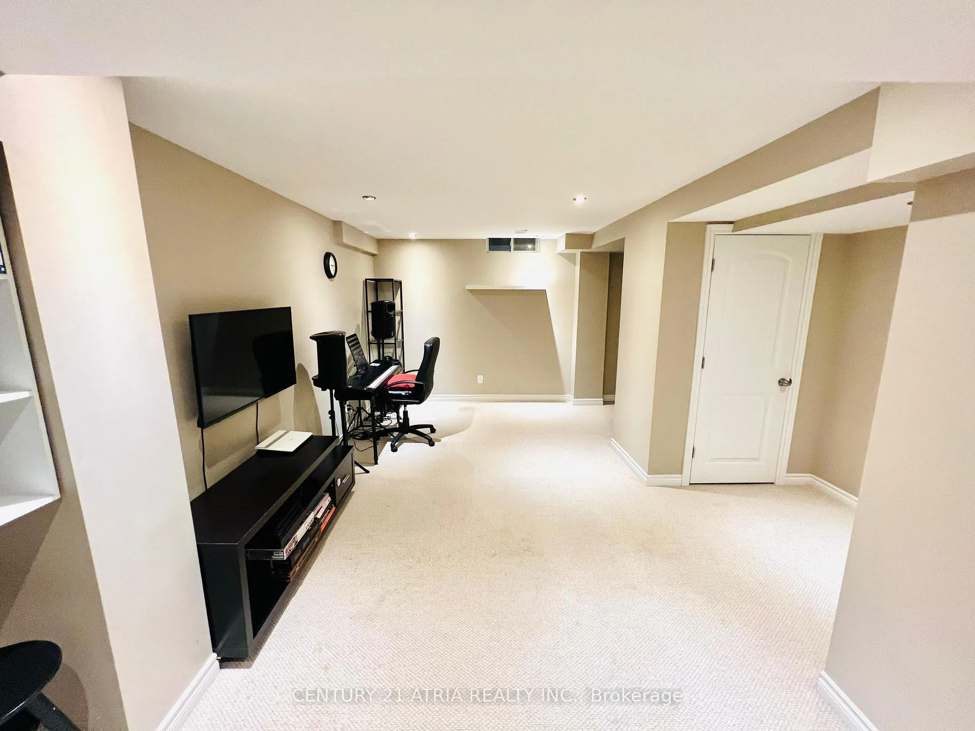 Photo 14 of 19 Bird Street, Barrie, Edgehill Drive — HOMEH
