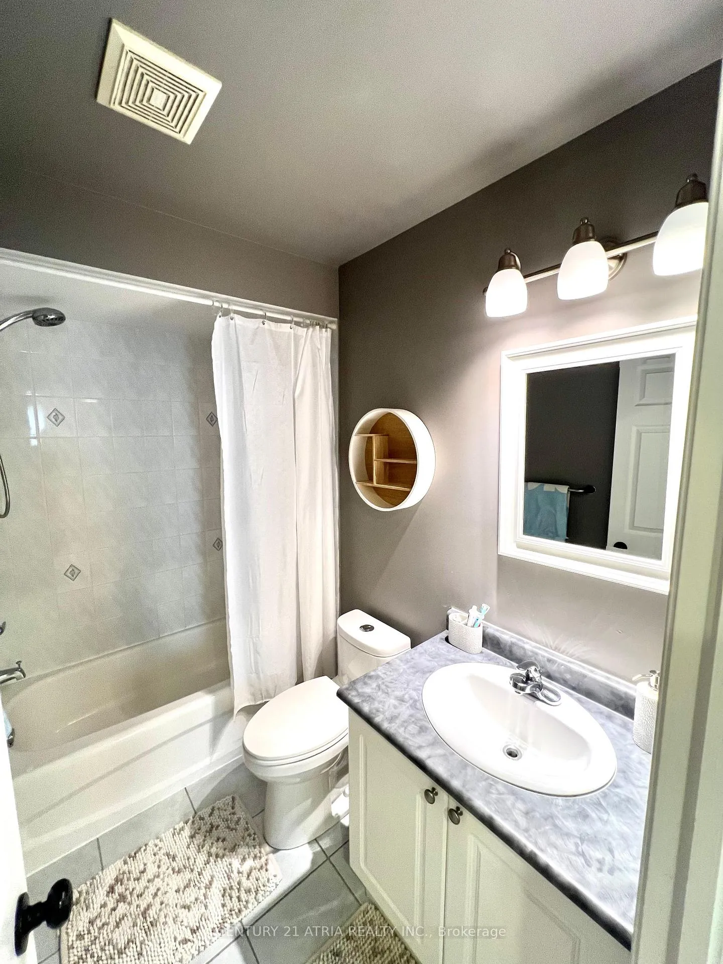 Photo 17 of 19 Bird Street, Barrie, Edgehill Drive — HOMEH