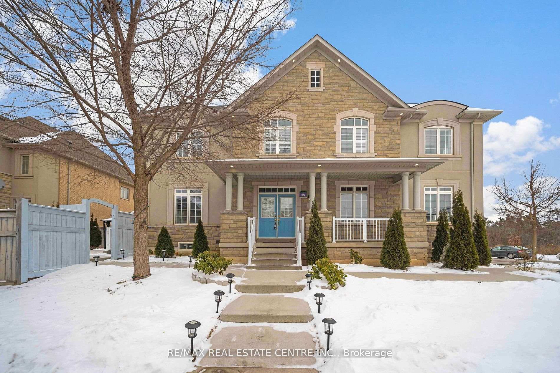 Photo 3 of 1 Sage Meadow Crescent, Brampton, Credit Valley — HOMEH