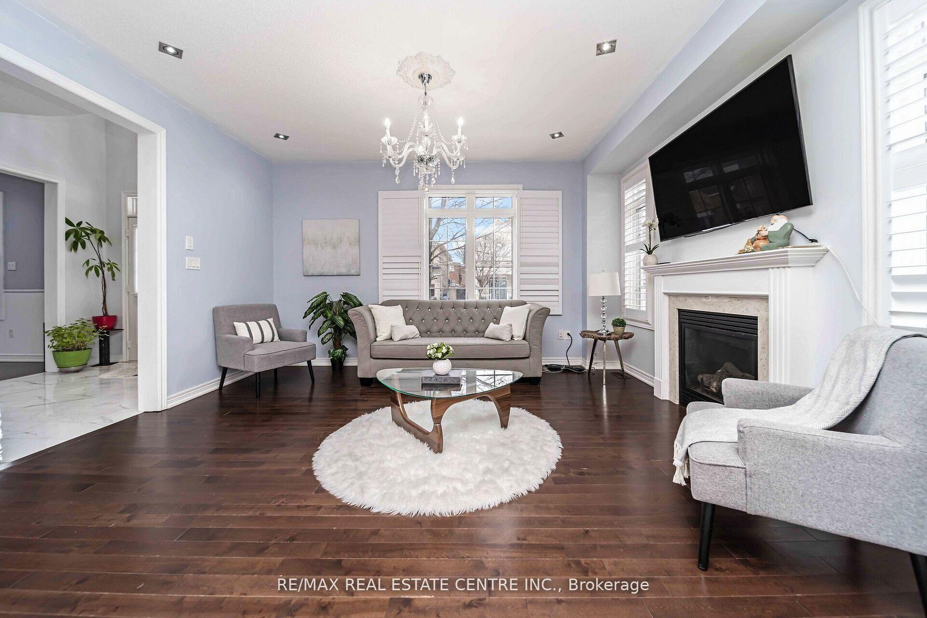 Photo 16 of 1 Sage Meadow Crescent, Brampton, Credit Valley — HOMEH