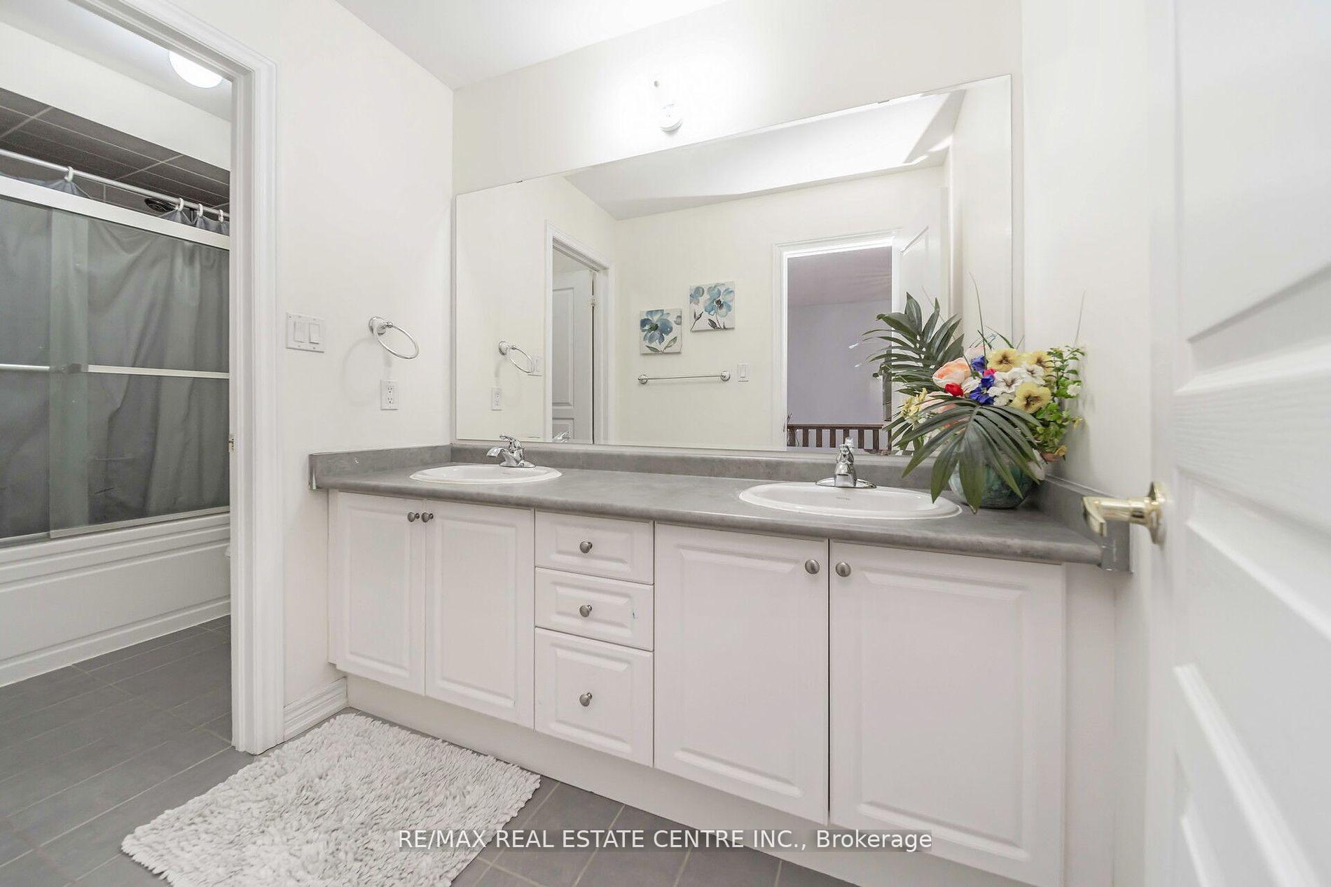 Photo 24 of 1 Sage Meadow Crescent, Brampton, Credit Valley — HOMEH