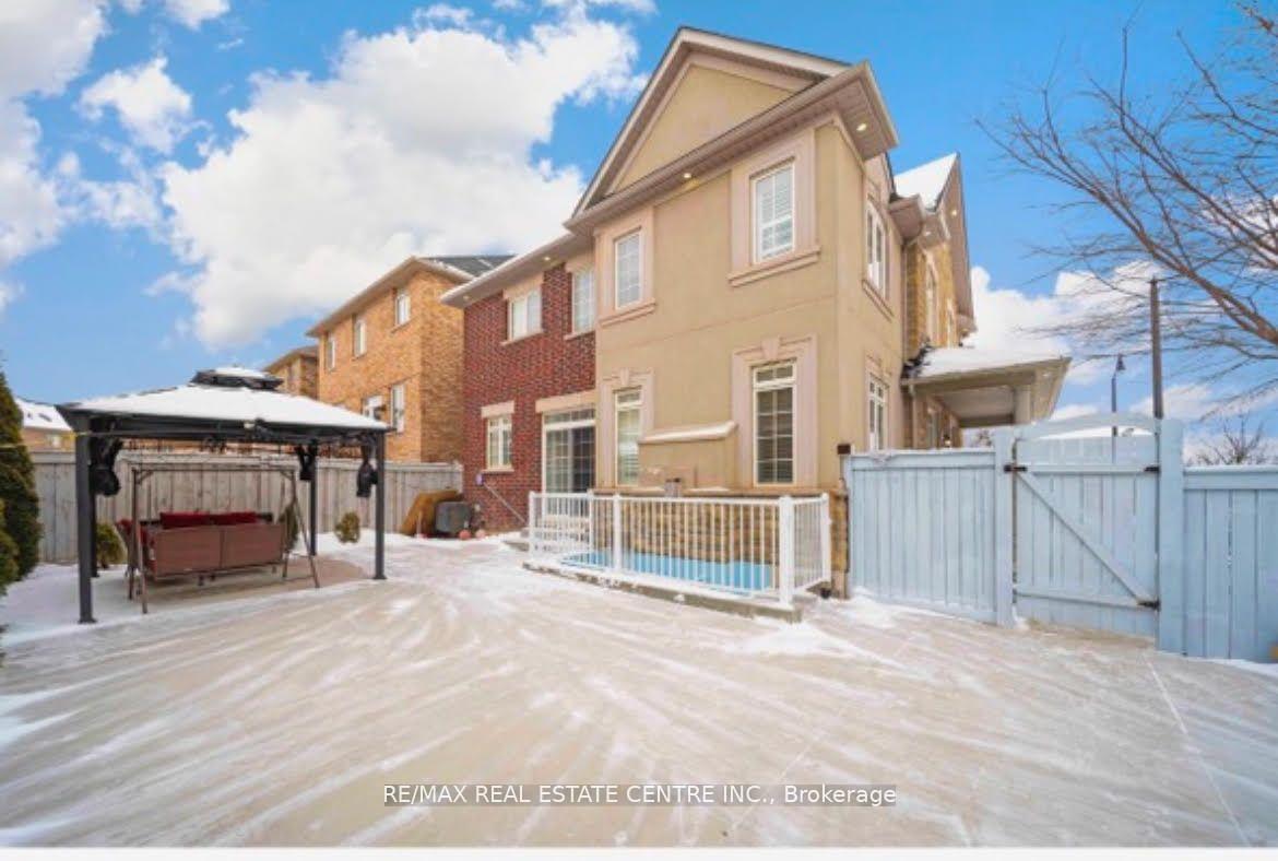 Photo 35 of 1 Sage Meadow Crescent, Brampton, Credit Valley — HOMEH