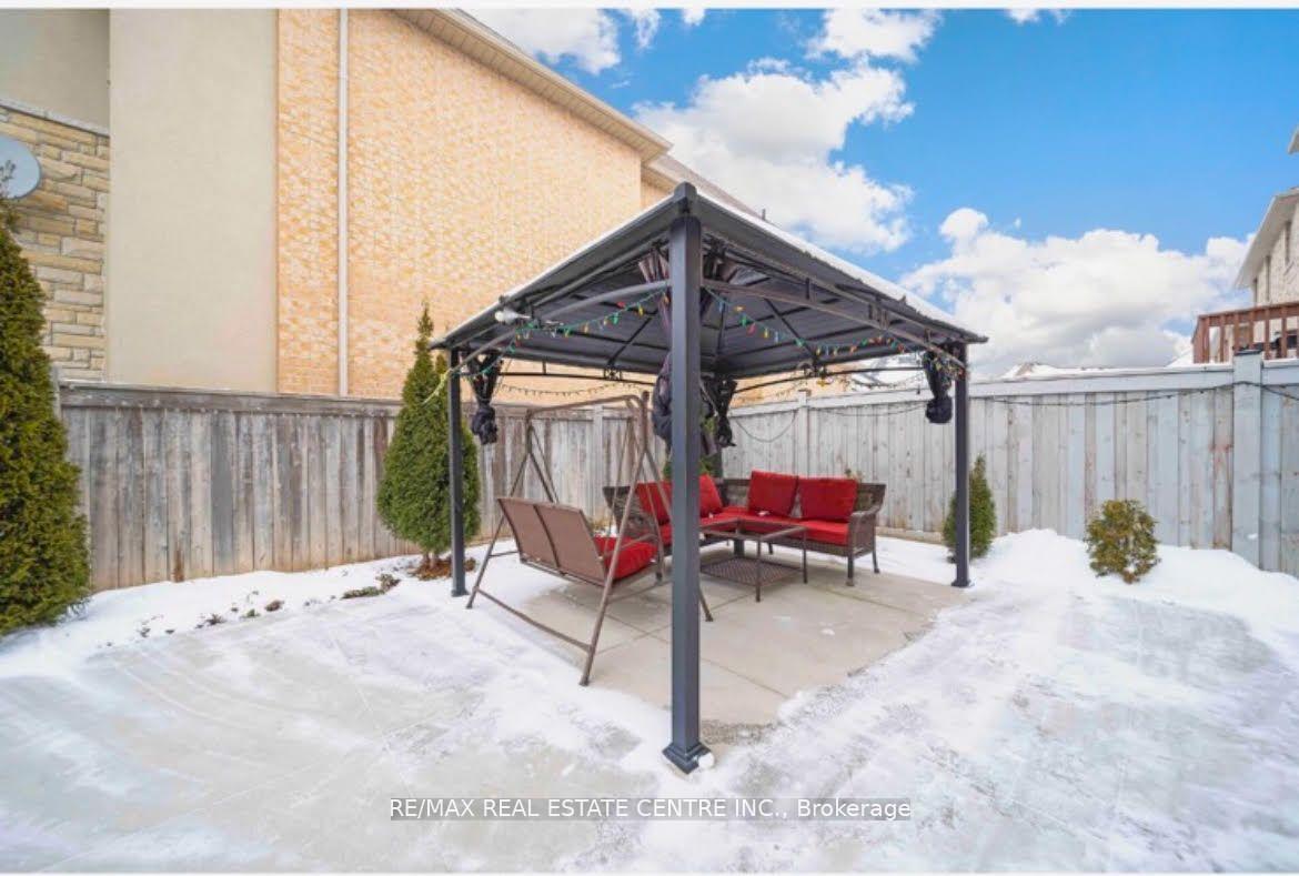Photo 37 of 1 Sage Meadow Crescent, Brampton, Credit Valley — HOMEH