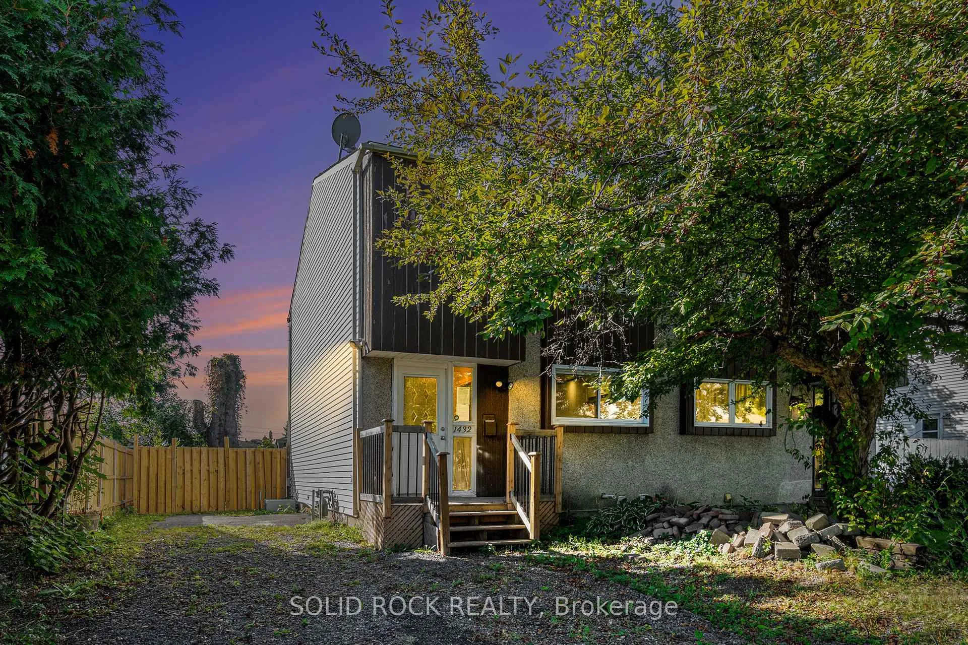 Photo 22 of 1432 Leigh Crescent, Ottawa, Carson Grove — HOMEH