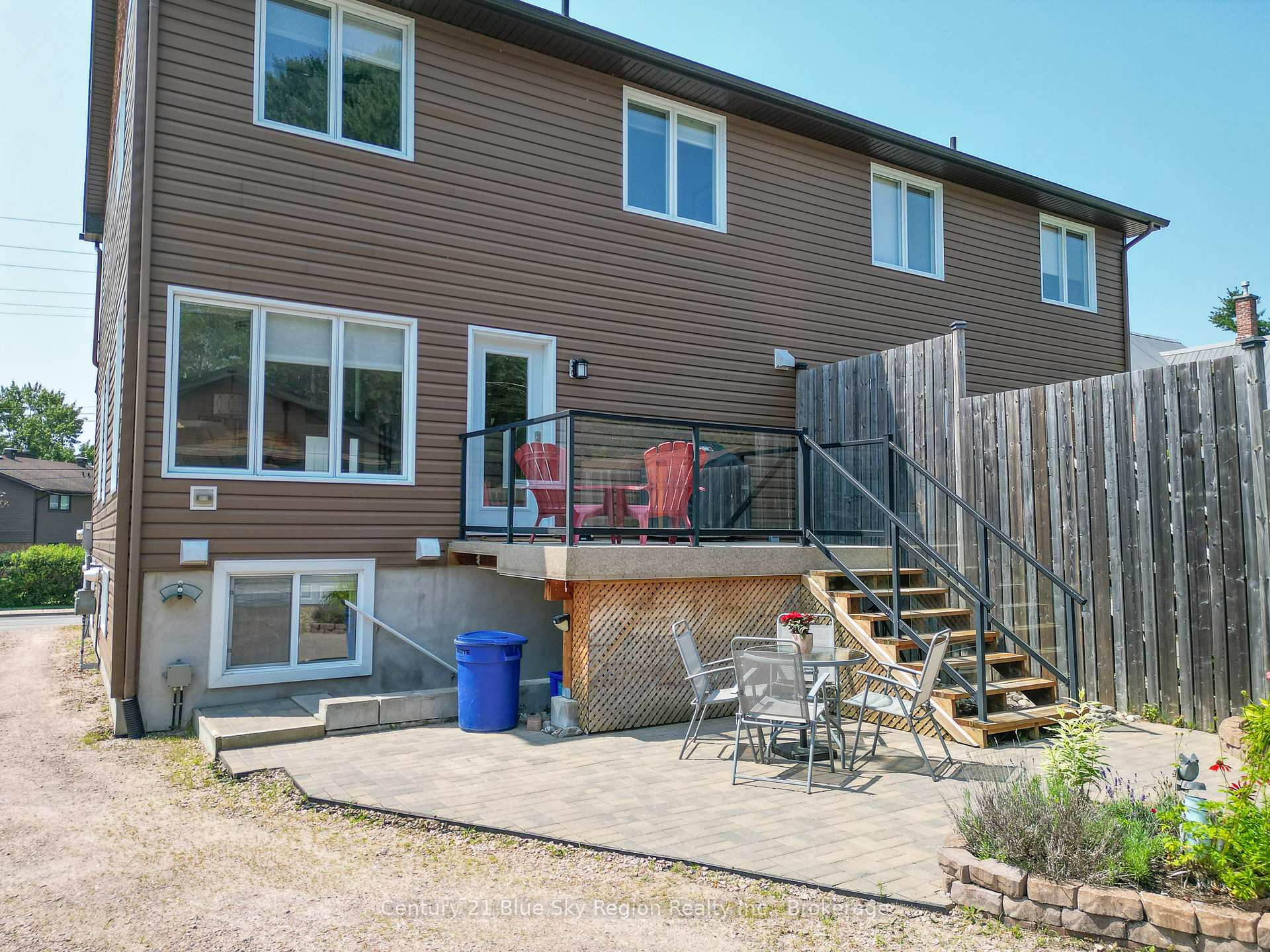 Photo 15 of 552 Main Street S, Callander — HOMEH