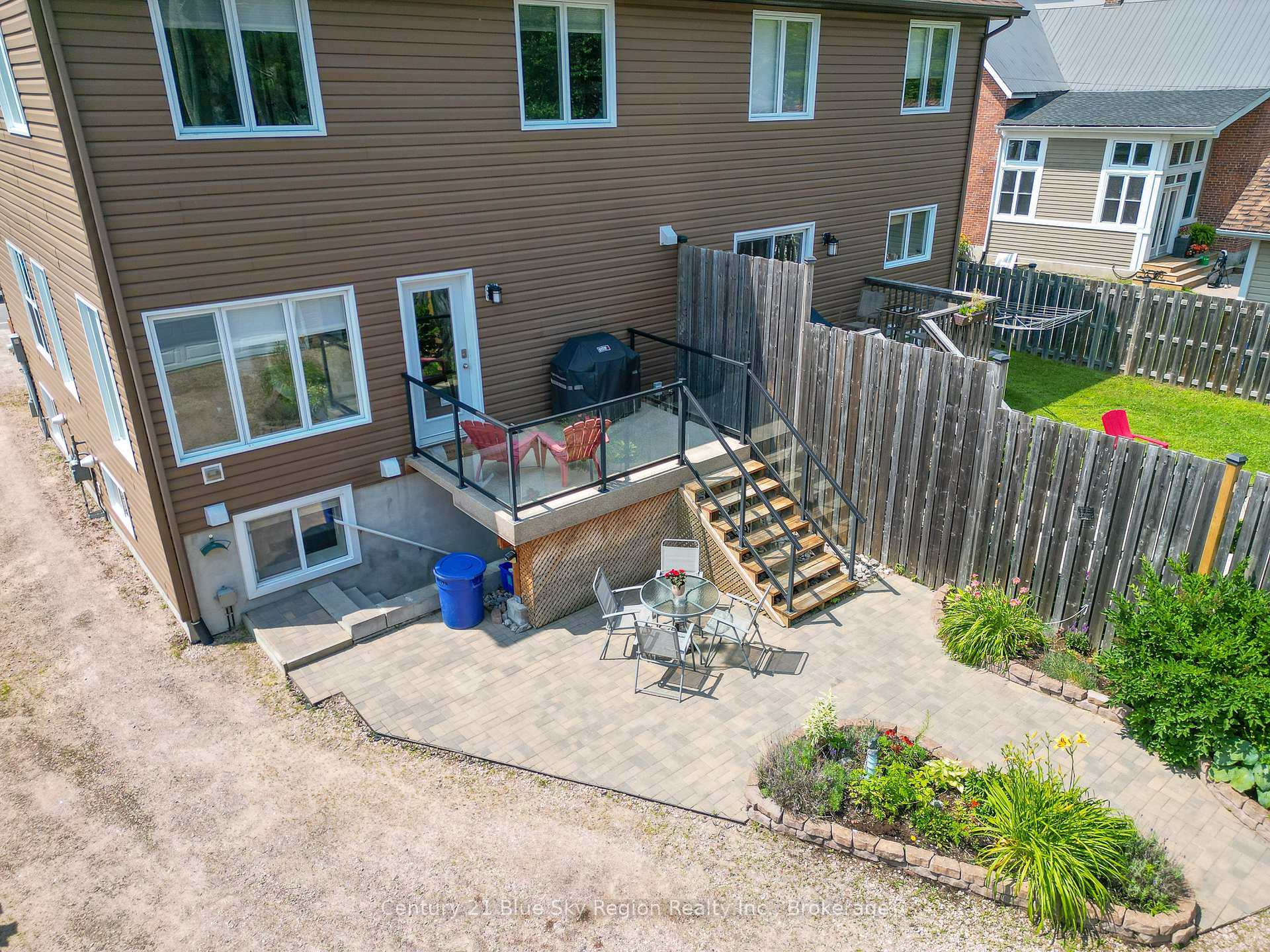 Photo 16 of 552 Main Street S, Callander — HOMEH