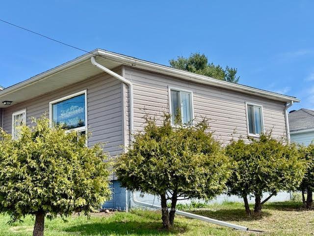 Photo 1 of 311 Seventh Street, Mattawa — HOMEH
