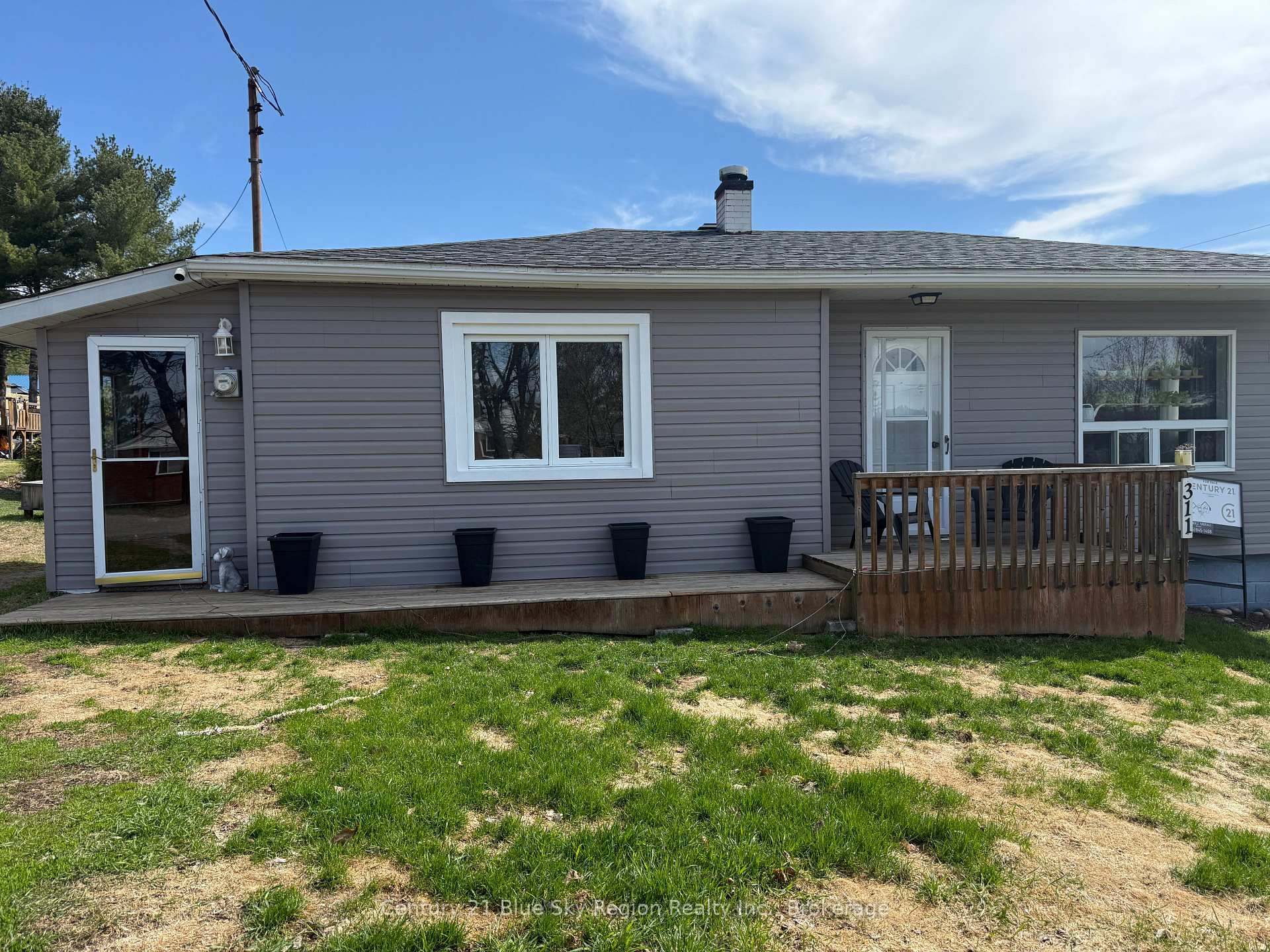 Photo 6 of 311 Seventh Street, Mattawa — HOMEH