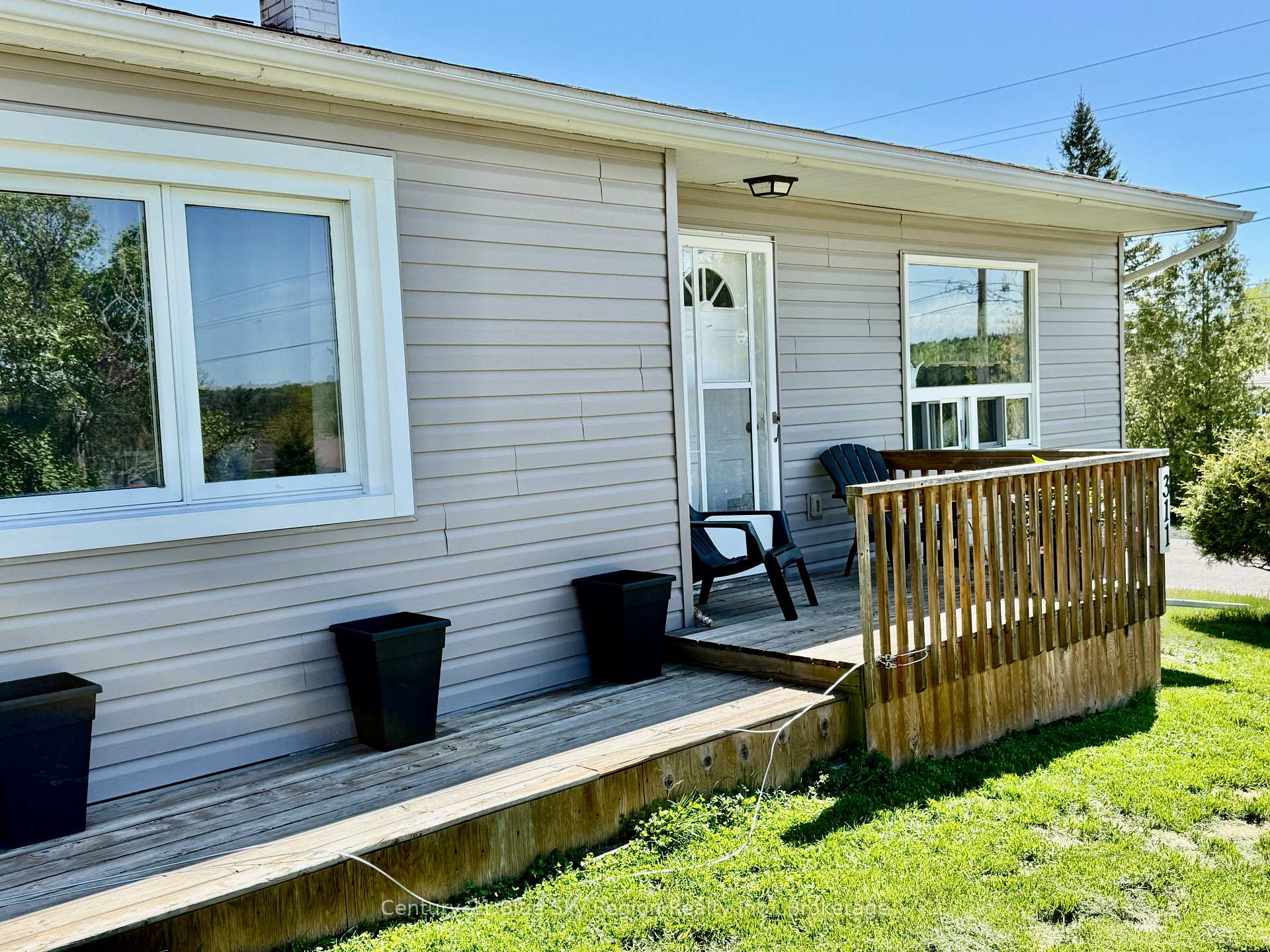 Photo 7 of 311 Seventh Street, Mattawa — HOMEH