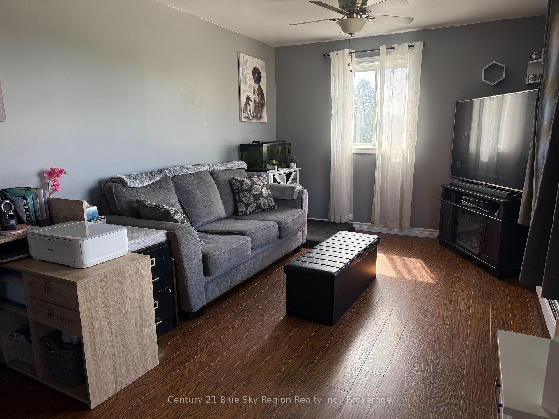 Photo 11 of 311 Seventh Street, Mattawa — HOMEH