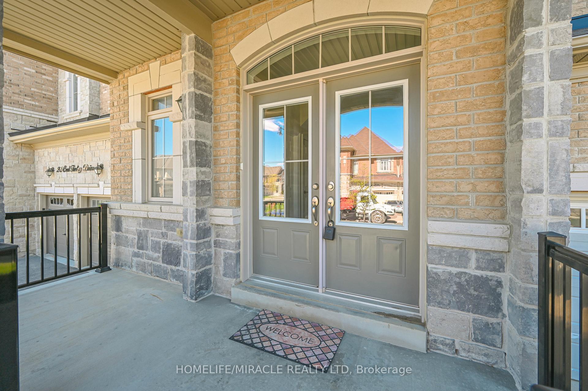 Photo 6 of 4 Camston Road, Brampton, Toronto Gore Rural Estate — HOMEH
