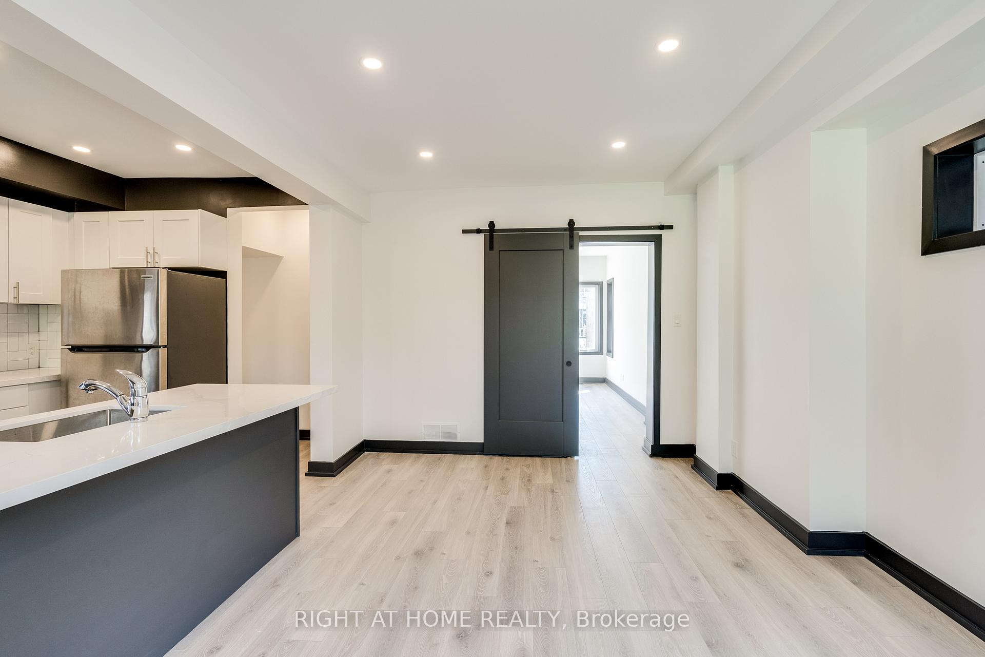 Photo 3 of 183 Maplewood Avenue, Hamilton, Blakeley — HOMEH