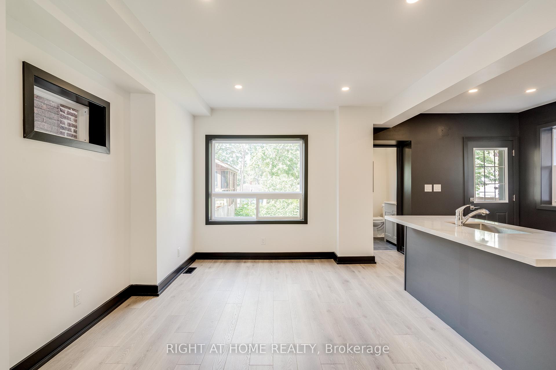 Photo 4 of 183 Maplewood Avenue, Hamilton, Blakeley — HOMEH