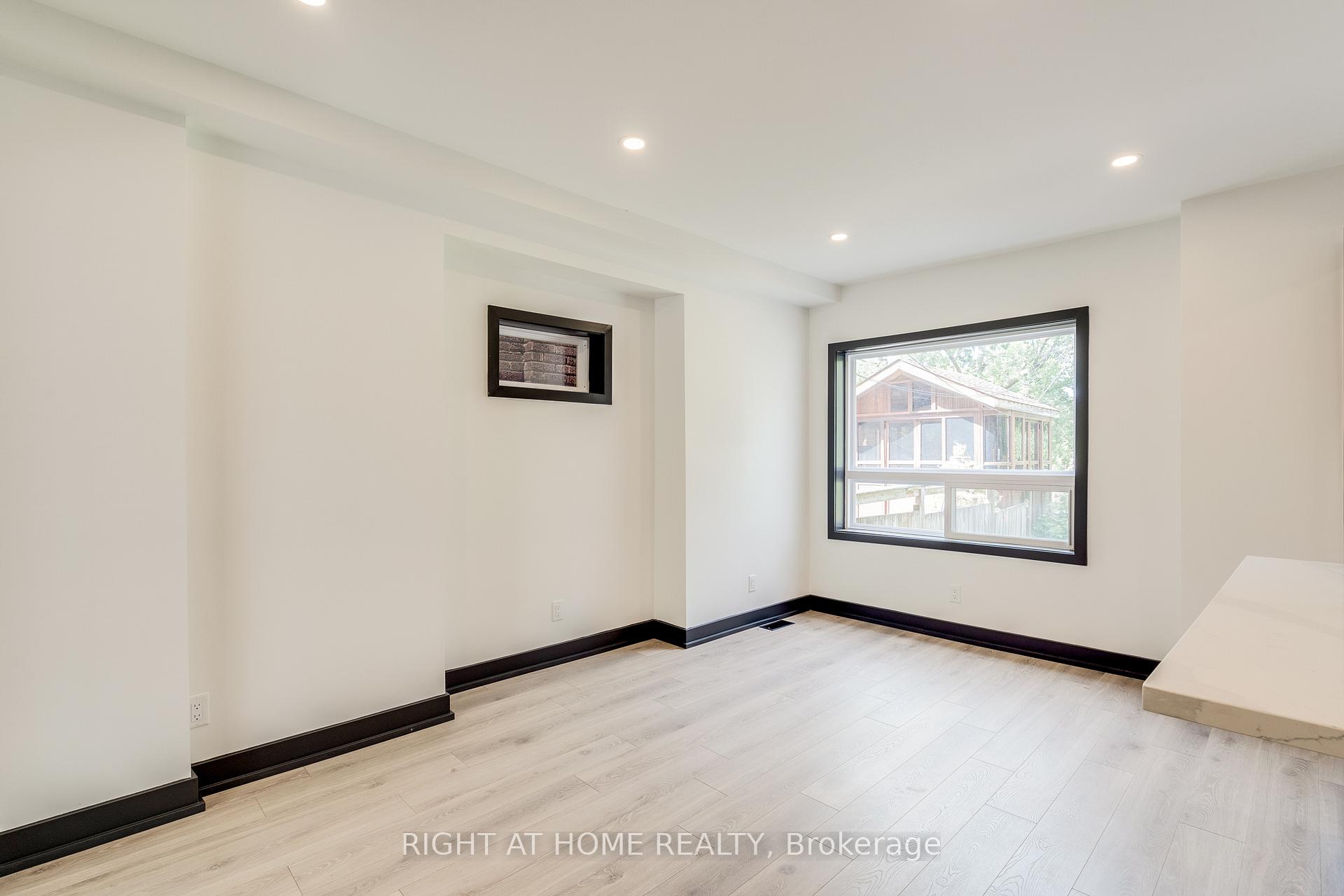 Photo 5 of 183 Maplewood Avenue, Hamilton, Blakeley — HOMEH