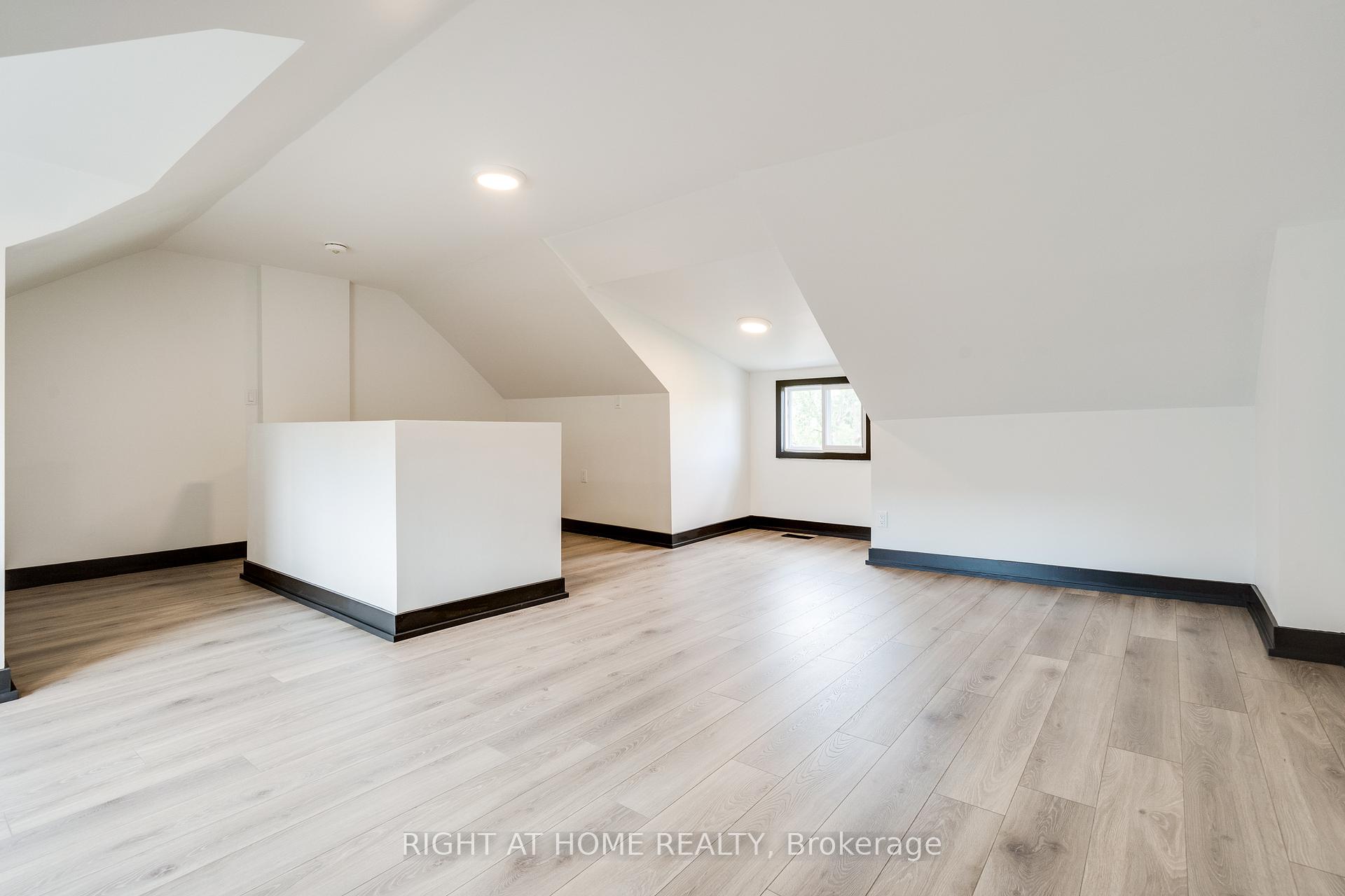 Photo 26 of 183 Maplewood Avenue, Hamilton, Blakeley — HOMEH