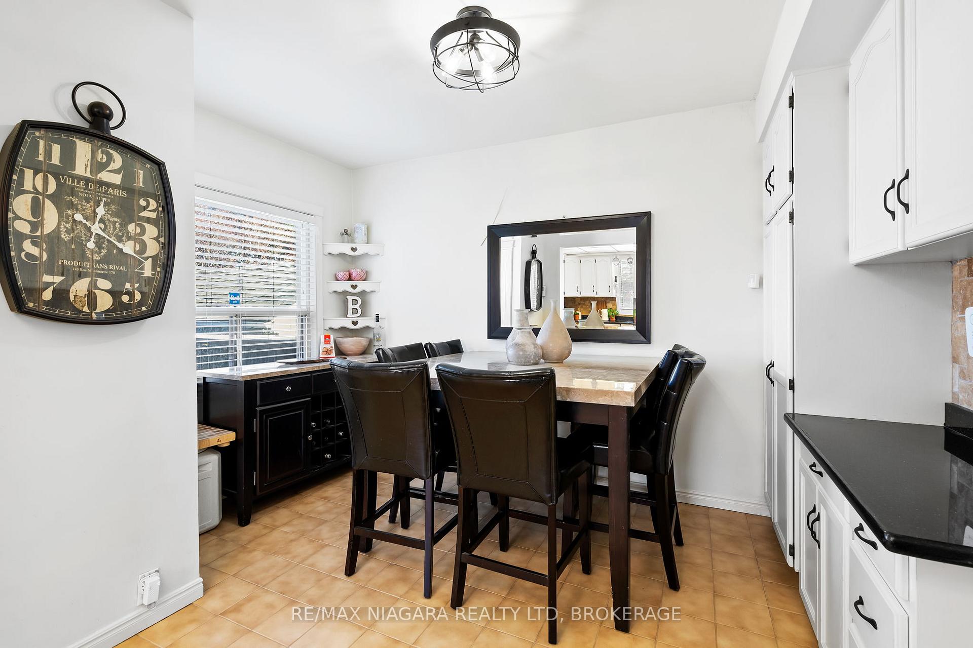 Photo 13 of 1671 King Street E, Hamilton, Delta — HOMEH