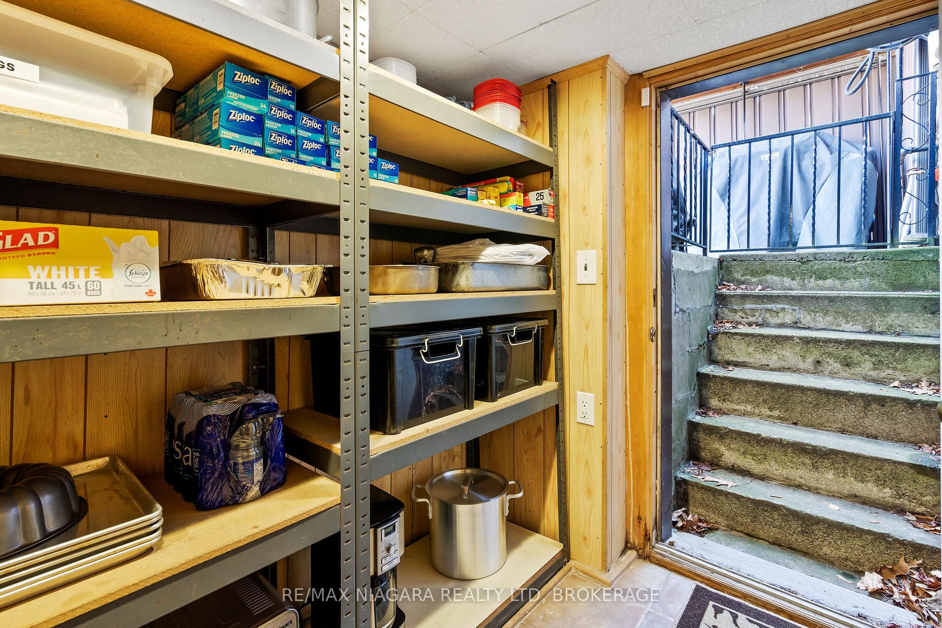 Photo 28 of 1671 King Street E, Hamilton, Delta — HOMEH