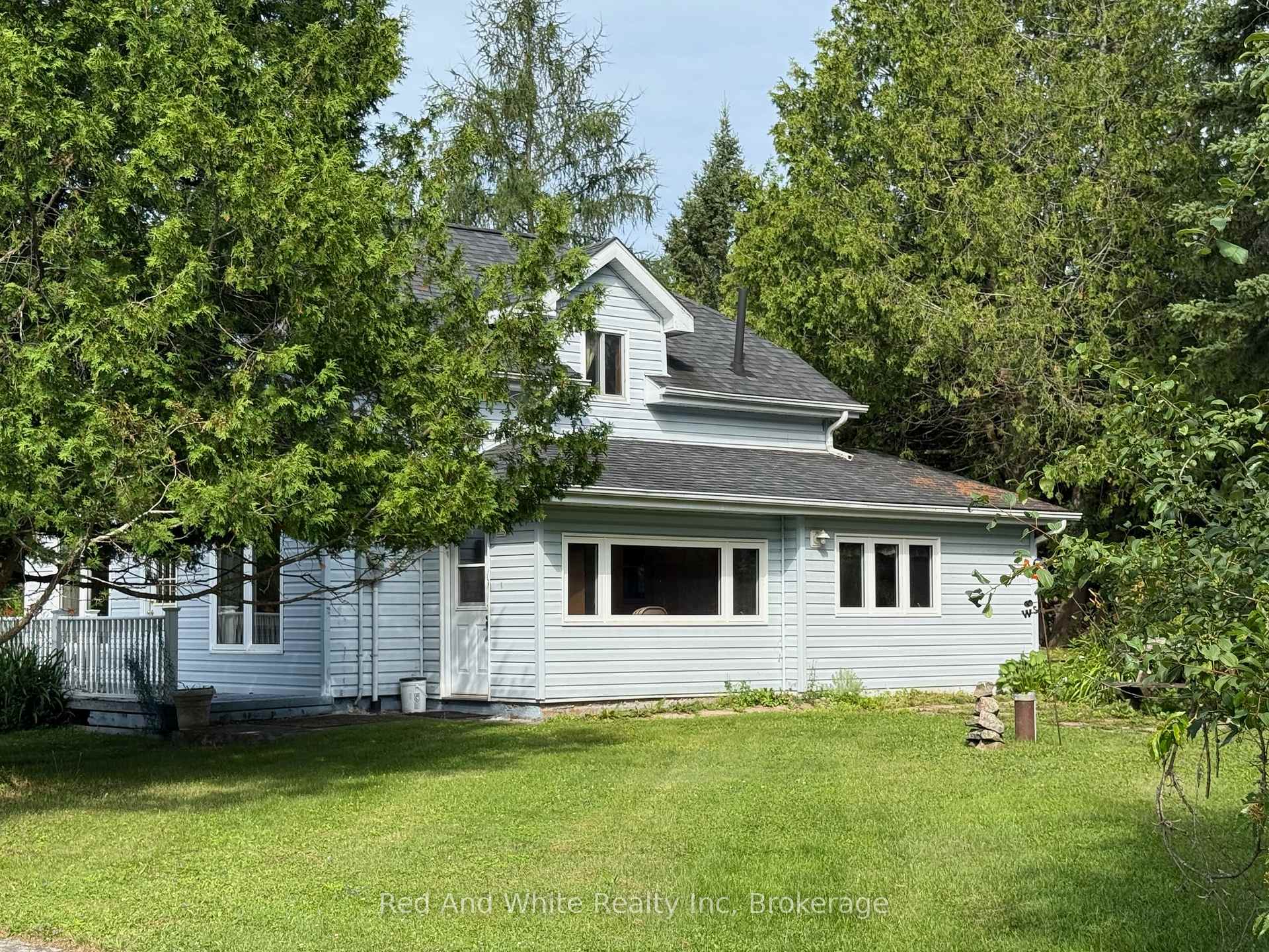 Photo 1 of 10 Burrows Street, Magnetawan — HOMEH
