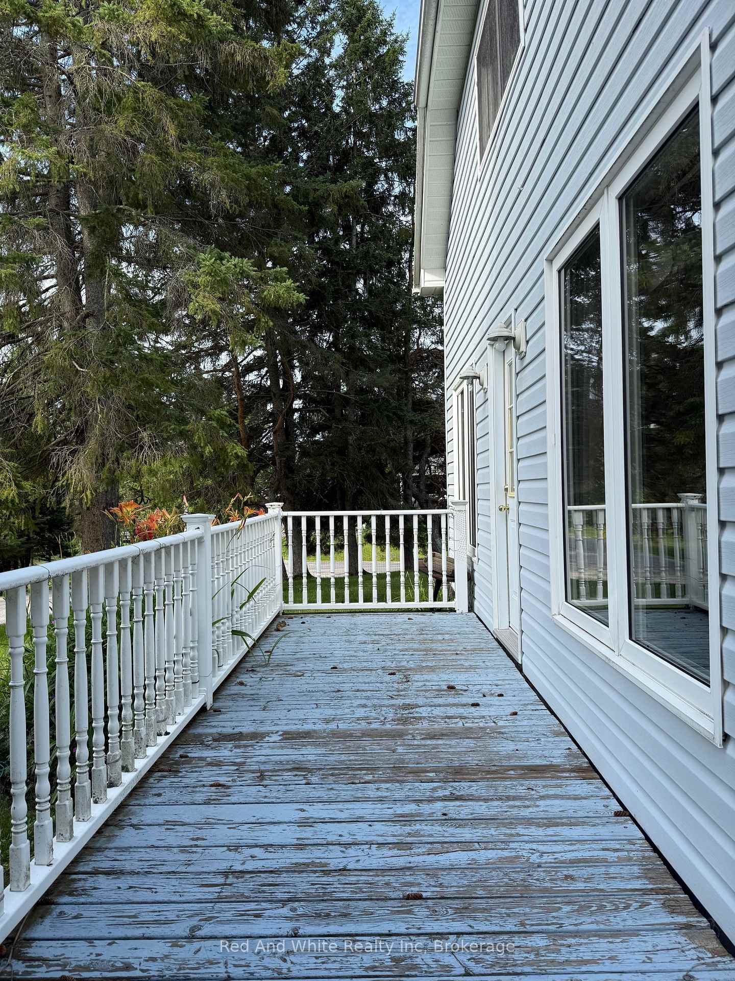 Photo 3 of 10 Burrows Street, Magnetawan — HOMEH