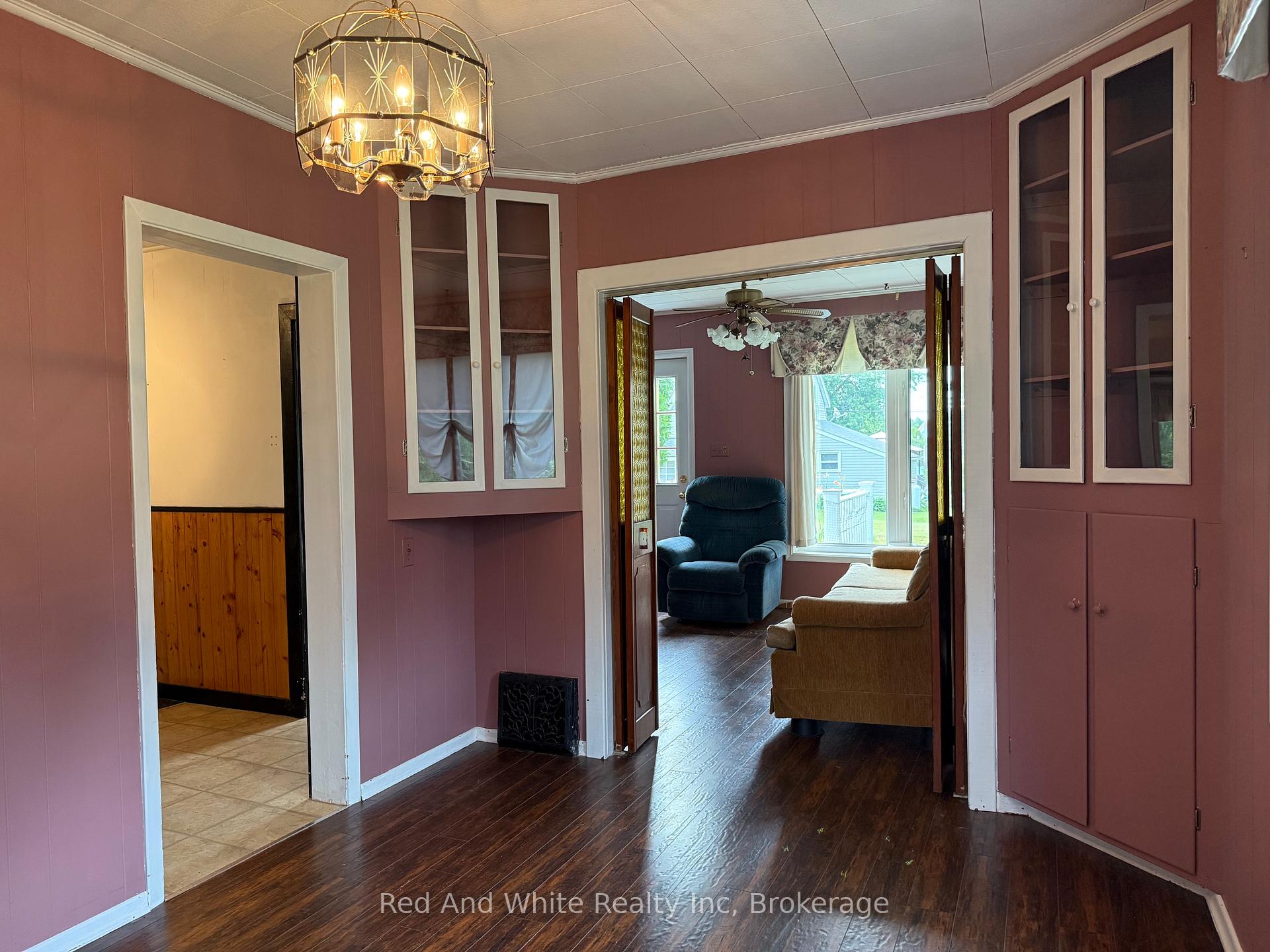 Photo 15 of 10 Burrows Street, Magnetawan — HOMEH